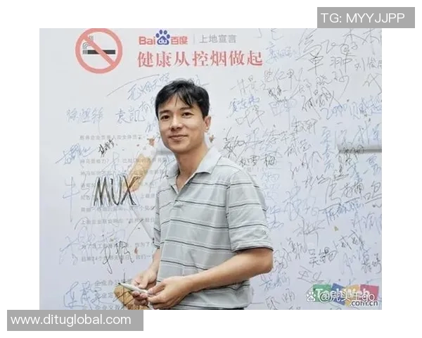 周征：从青涩少年到足球场上的璀璨明星成长之路揭秘